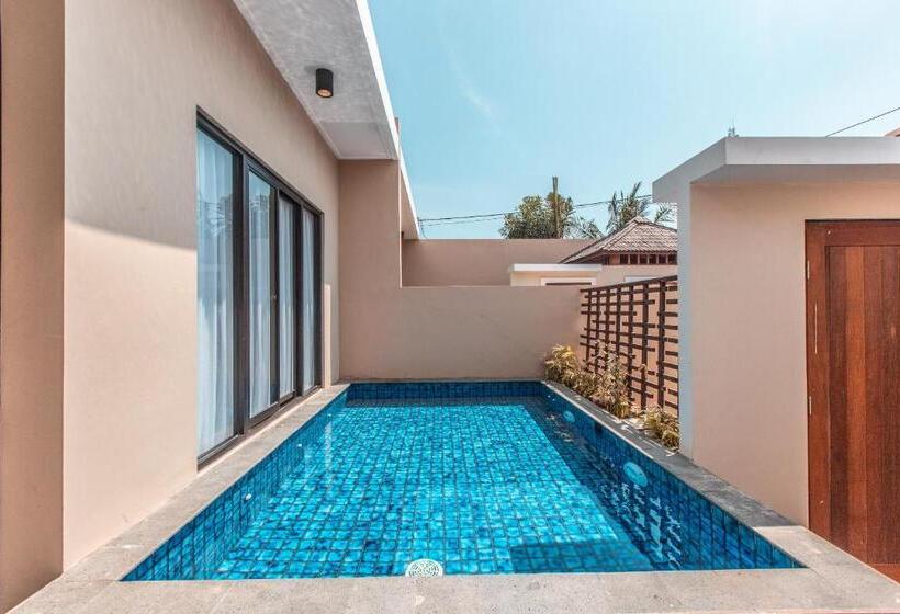 Quarto deluxe, Collection O 9 Villa Ubud Anyer