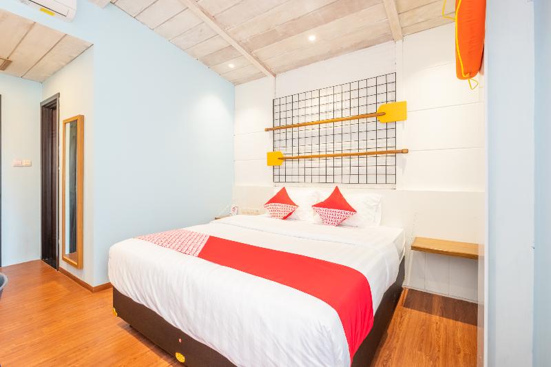 豪华房间, Reddoorz Plus @ Doorman Guest House
