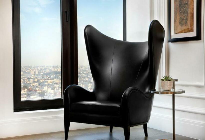 جناح ملكى, The St. Regis Amman