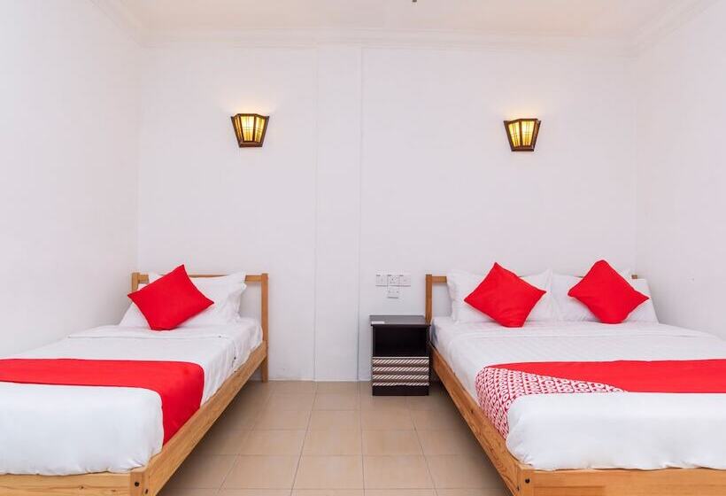 غرفة ديلوكس ثلاثية, Neo Pegasus Hotel By Oyo Rooms