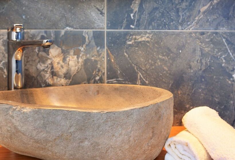 غرفة ديلوكس مطلّة علي البحر, 180 South Seaside
