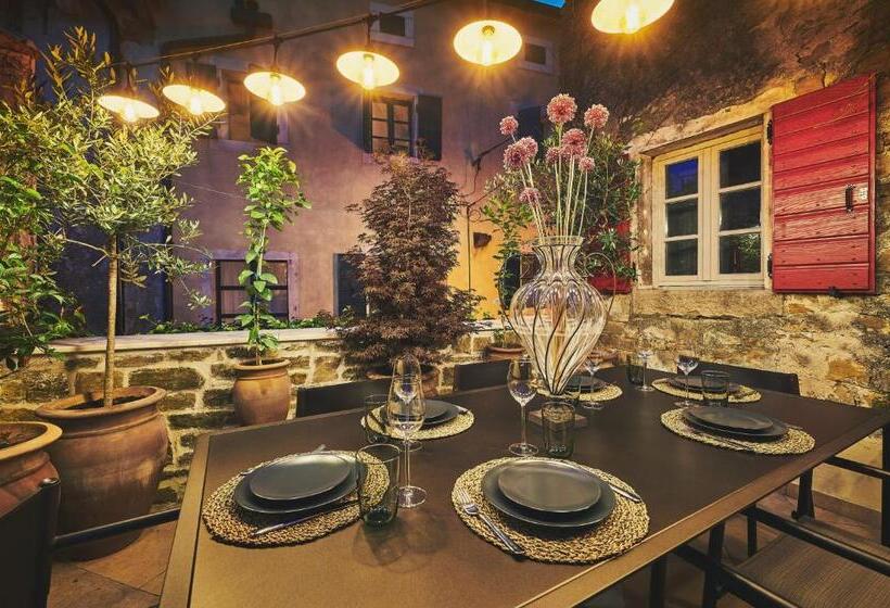 Дом 2 Спальни, San Canzian Hotel & Residences   Small Luxury Hotels Of The World