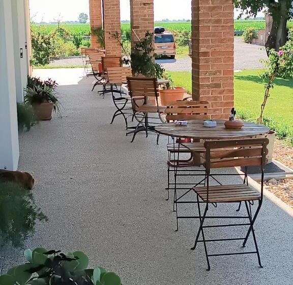 Апартаменты 1 Спальня Вид на Сад, Agriturismo Casa Fiorindo