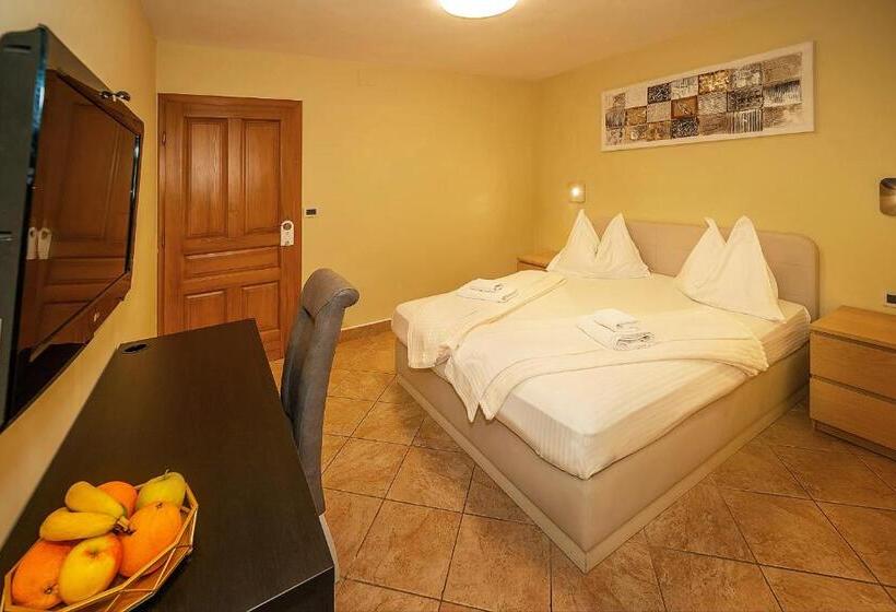 Номер Deluxe, Bed & Breakfast Villa Terezija