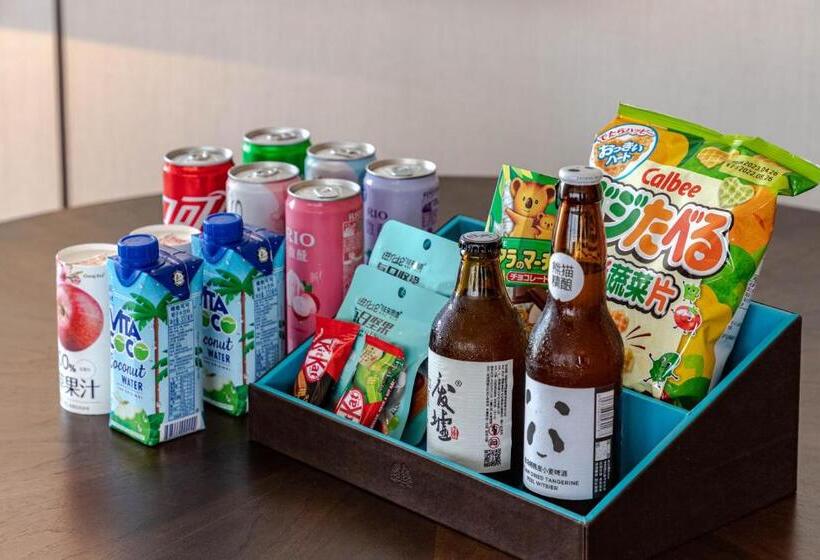 Номер Deluxe Кровать Кинг Вид на Город, Raffles Shenzhen