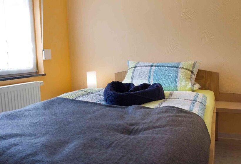 高级单人间, Pension Zum Rothaarsteig