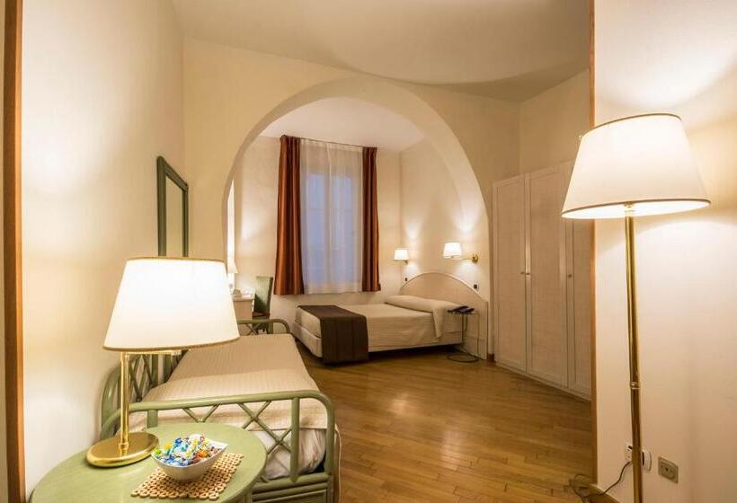اتاق استاندارد چهار تخته, Piazza Paradiso Accommodation