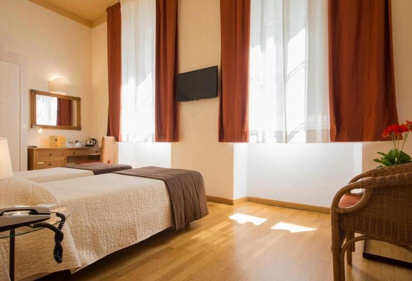 اتاق راحتی, Piazza Paradiso Accommodation