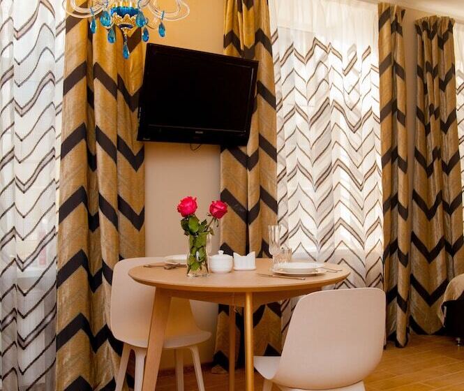 Апартаменты 1 Спальня, Modern History Apartments