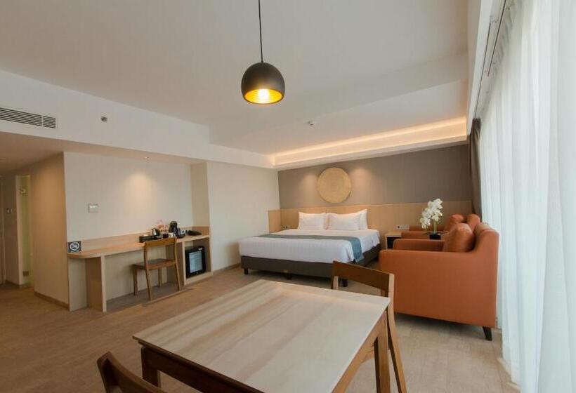 스위트, Aveta Hotel Malioboro