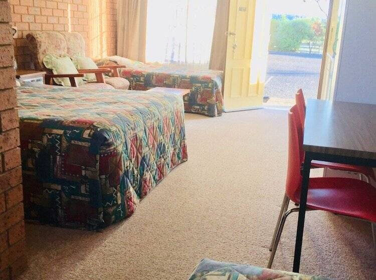 패밀리 룸, Colonial Motor Inn Pambula