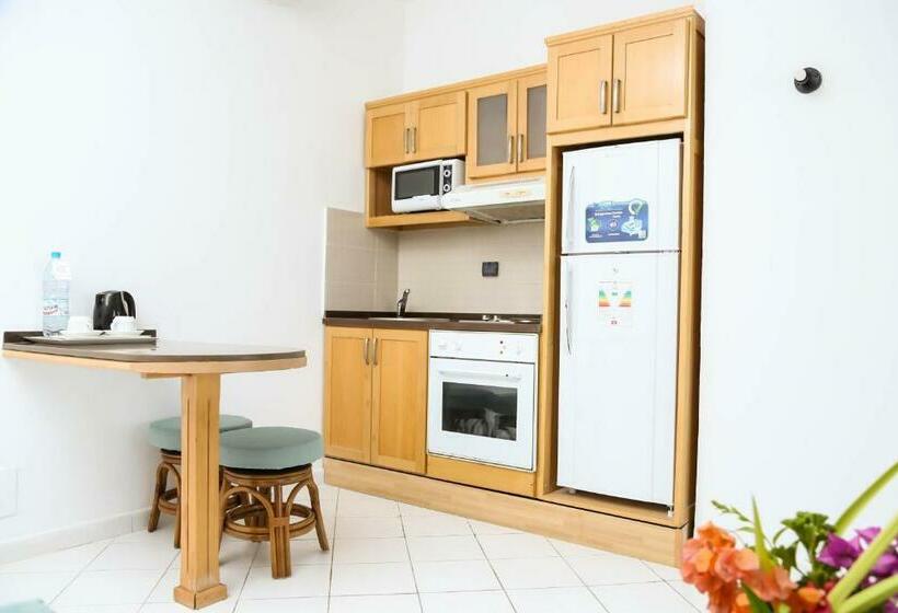 Студия Стандарт, Golden Carthage Residences