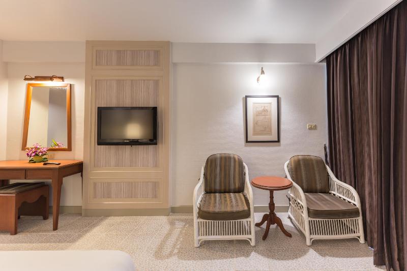 풀장 전망 디럭스 룸, Phuket Orchid Resort And Spa