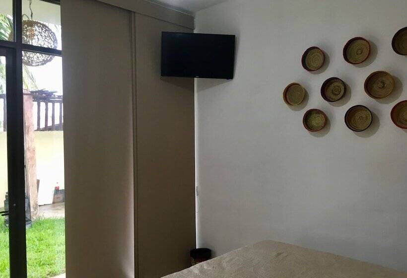 スタンダードルーム, Casa Delia Hotel Downtown