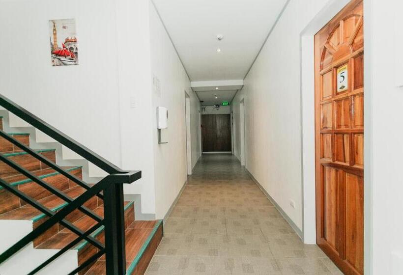 디럭스 스튜디오, Kingswick Residences & Lodge