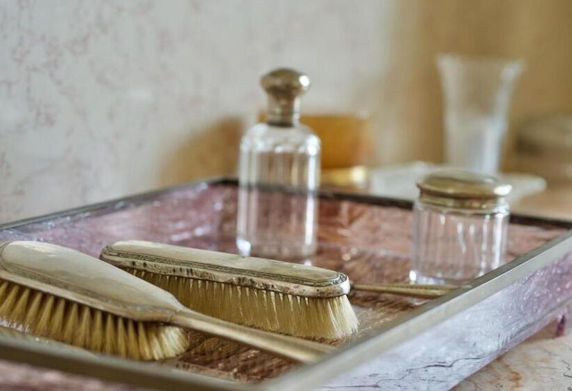 سوییت لوکس, La Fiermontina Palazzo Bozzi Corso