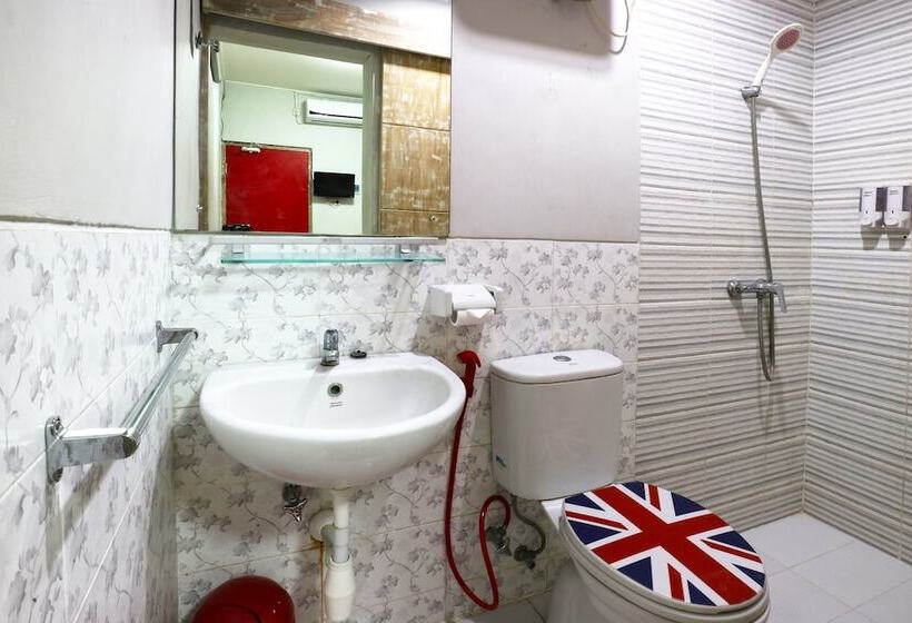 اتاق استاندارد یک نفره, Kamariska Hostel
