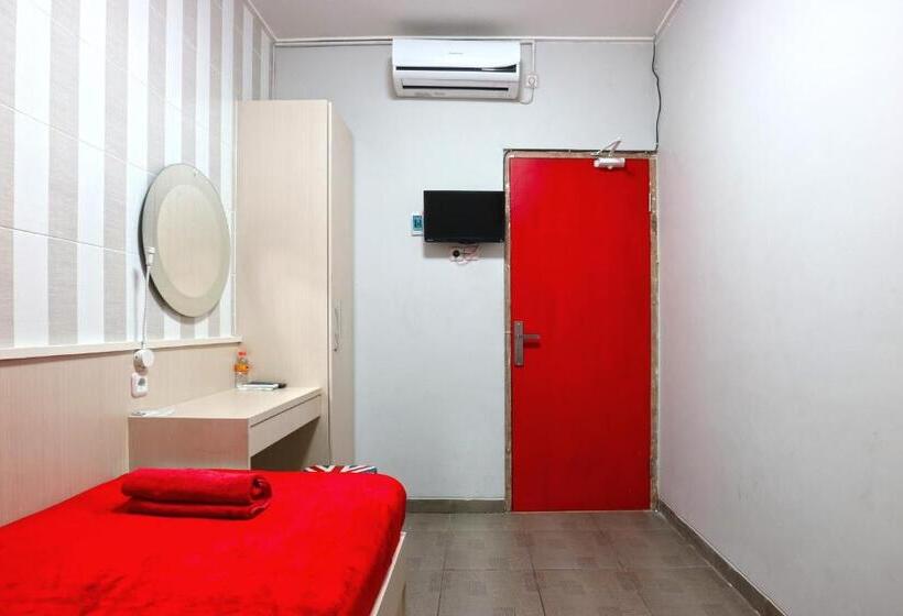 اتاق استاندارد یک نفره, Kamariska Hostel