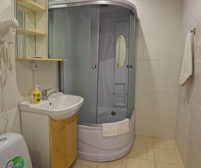 标准间, Orion Apartment