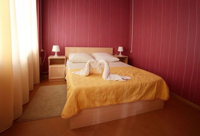 带1个卧室的舒适公寓, Orion Apartment