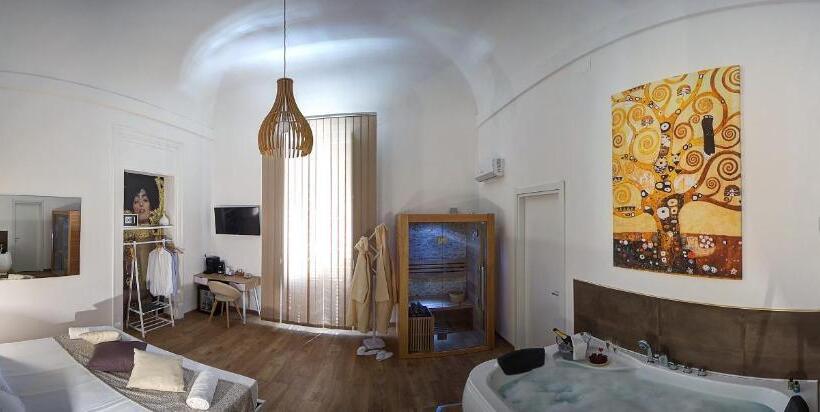 اتاق استاندارد با تخت بزرگ, Palermo Gallery