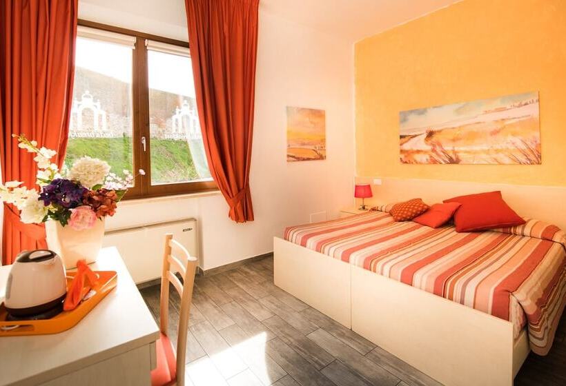 اتاق استاندارد, Bed & Breakfast Camollia
