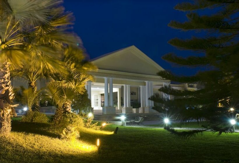 带花园景观的标准三人间, Royal Thalassa Monastir