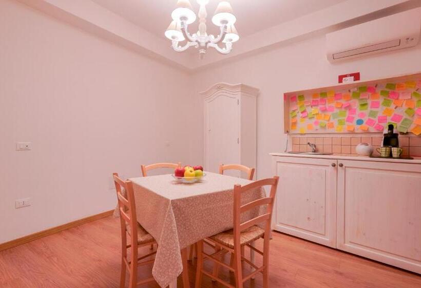 Номер Стандарт, Baco B&b
