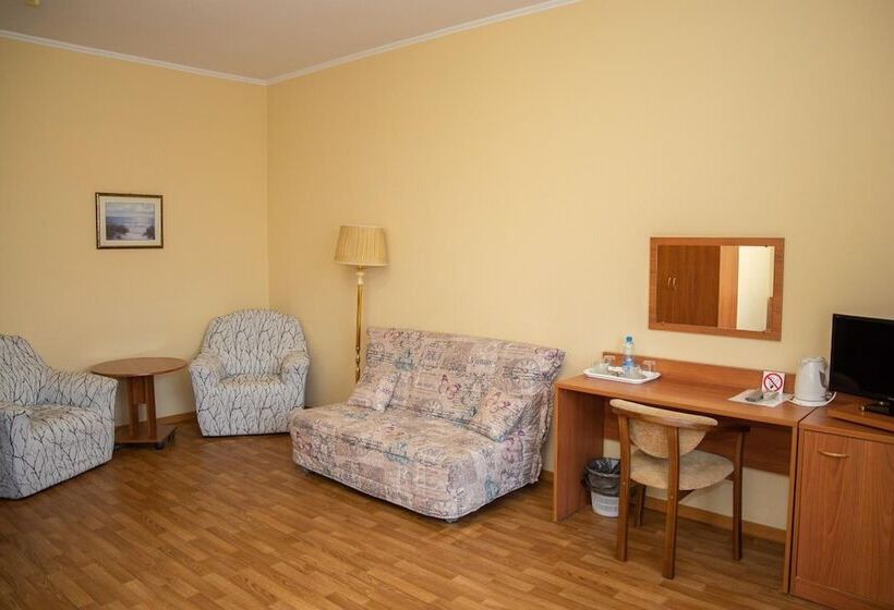 اتاق خانوادگی, Guest House Delfin