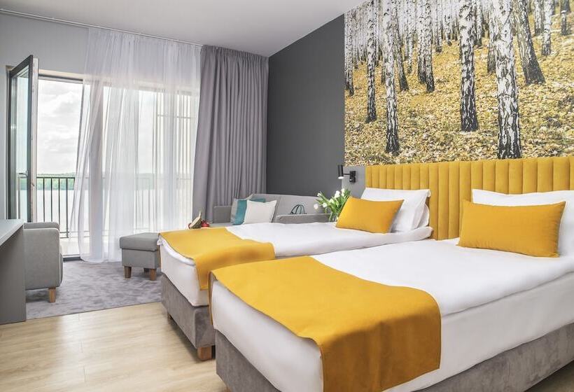 Номер Стандарт Вид на Озеро, Notera Hotel Spa