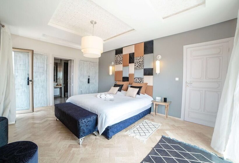 Люкс Повышенной Комфортности, La Maison Rayhan