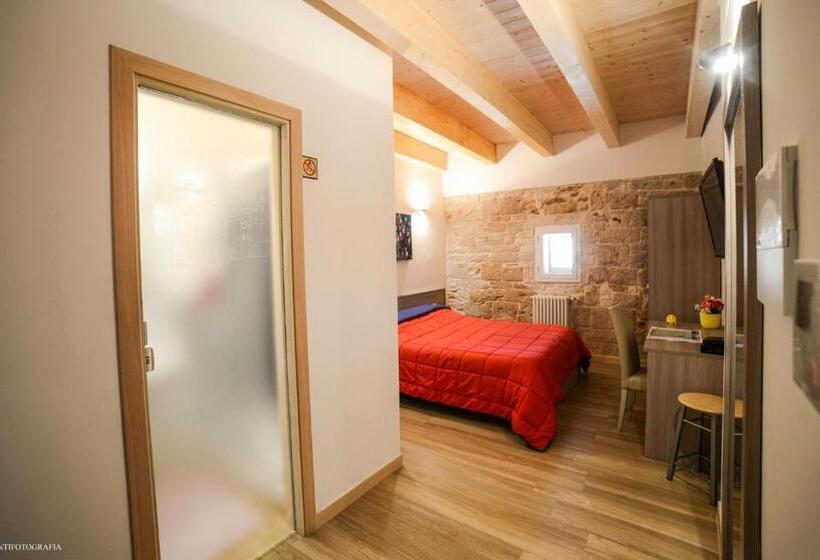 Camera Superiore con Terrazza, B&b Il Campanile