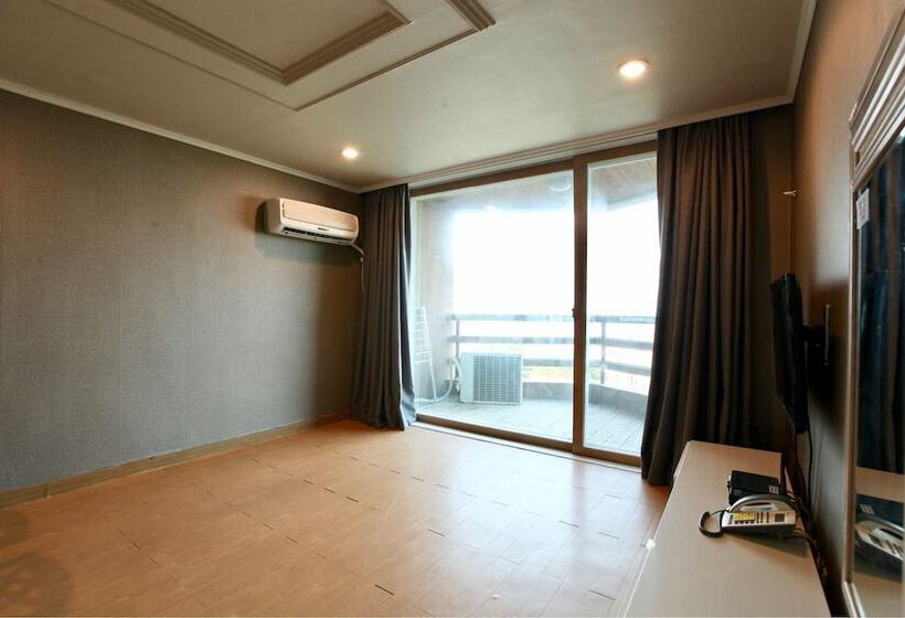 스탠다드 룸, Benikea San&bada Jumunjin Resort