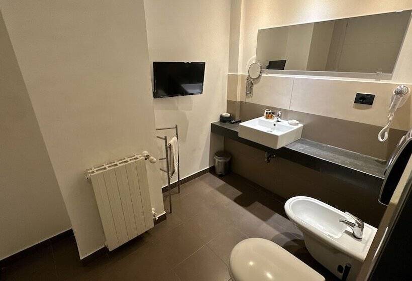 اتاق استاندارد چهار تخته, Ottomood B&b And Apartments