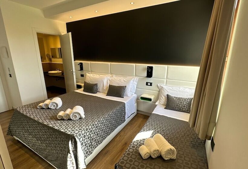 اتاق استاندارد سه نفره, Ottomood B&b And Apartments