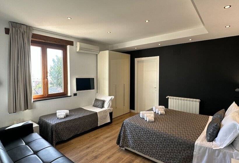 اتاق استاندارد چهار تخته, Ottomood B&b And Apartments