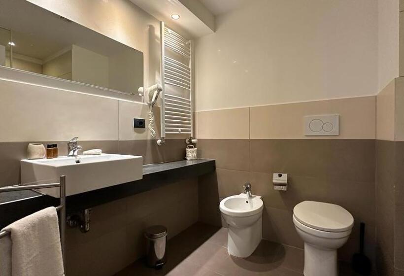 اتاق استاندارد چهار تخته, Ottomood B&b And Apartments