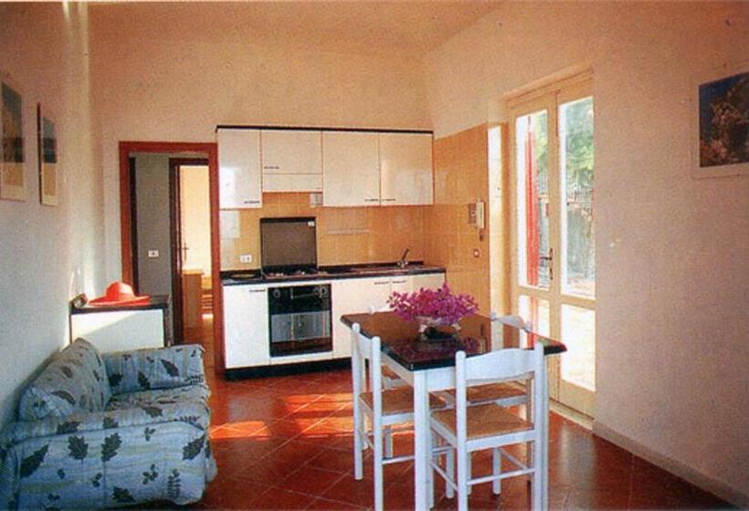 Апартаменты 2 Спальни Вид на Море, Residence Domus Cilento