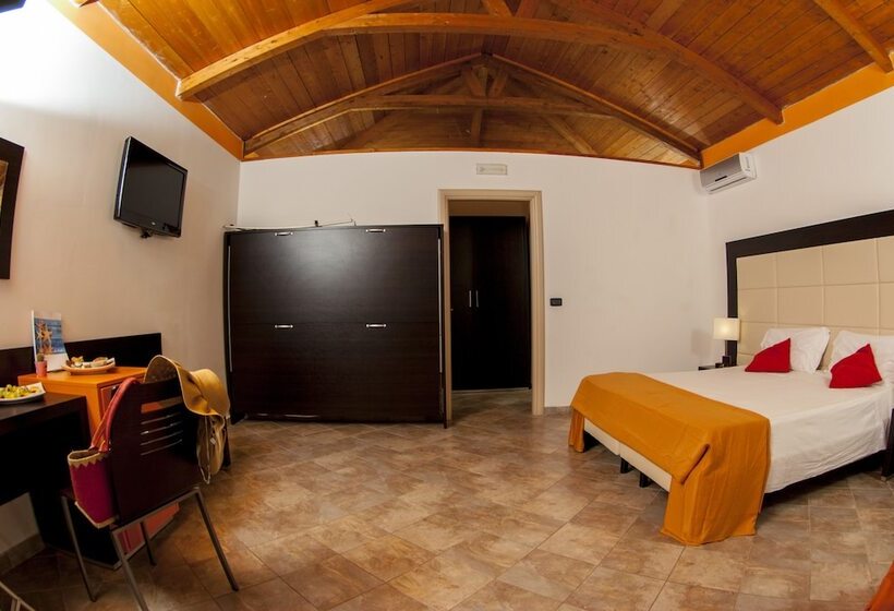 Семейный Номер, Club Nature Village