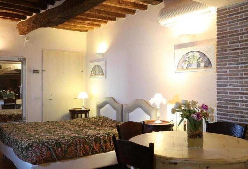 エコノミー４人部屋, Agriturismo   Collina Toscana Resort
