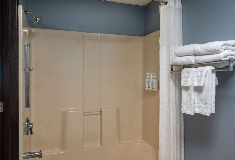 Люкс, Americinn By Wyndham Eau Claire