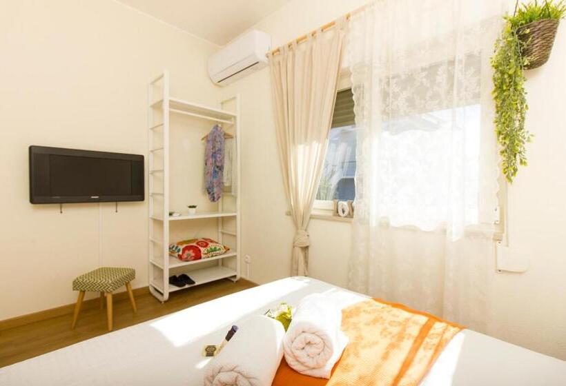 Номер Стандарт Совместная Ванная, Villa Prana Guesthouse, Yoga & Ayurveda