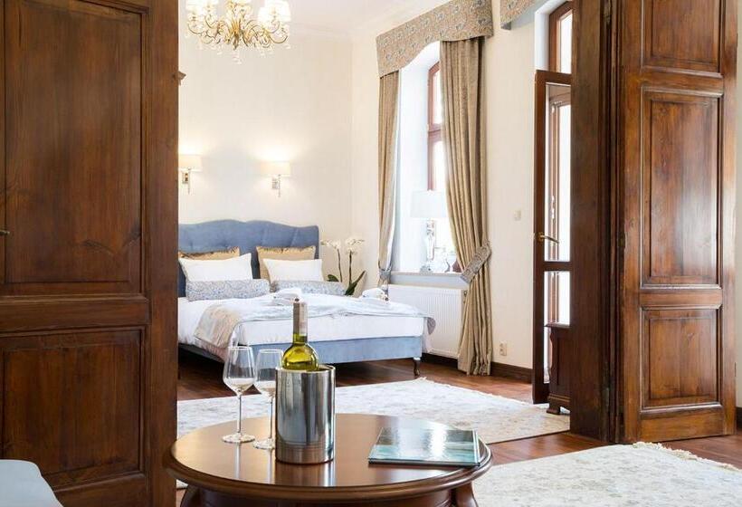 Люкс с Террасой, Villa Mistral