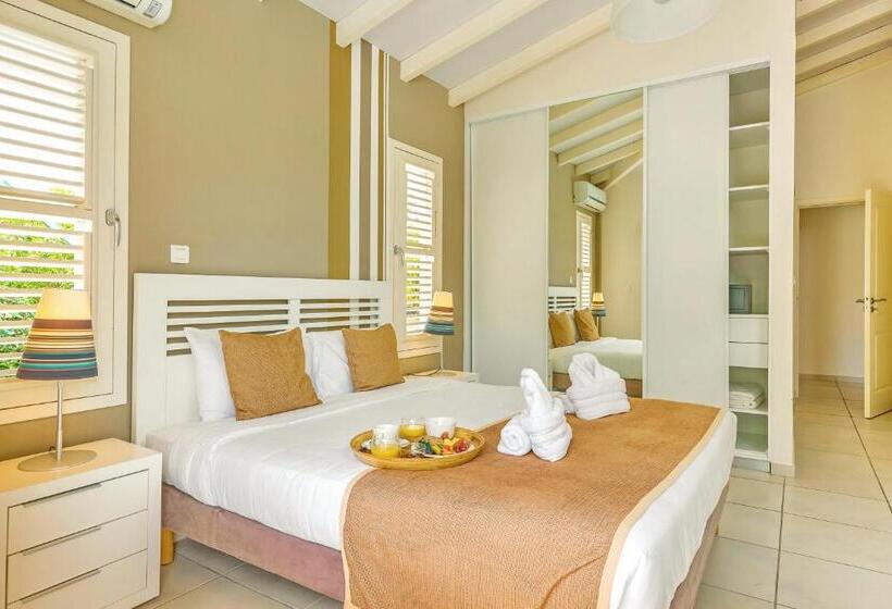 ویلای یک اتاق خوابه با استخر شنا, Villas Palm