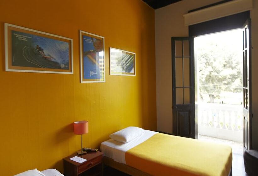 غرفة قياسية حمام مشترك, Flying Dog Lima B&b