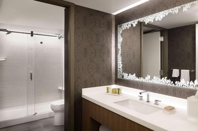 اتاق استاندارد, Champs Elysees