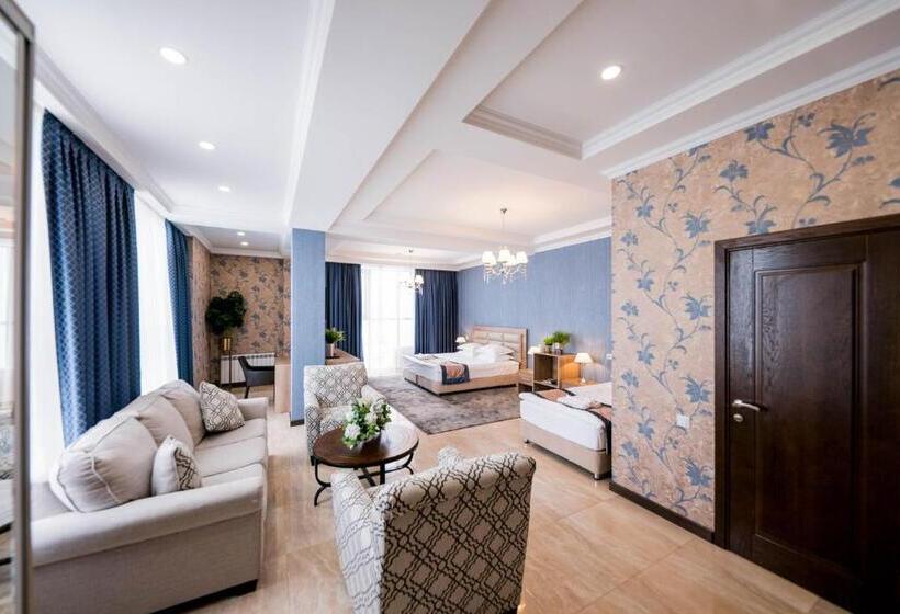 سوییت خانوادگی, Oasis Residence