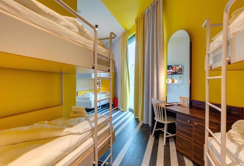 اتاق خانوادگی, Meininger Hotel Bruxelles Gare Du Midi