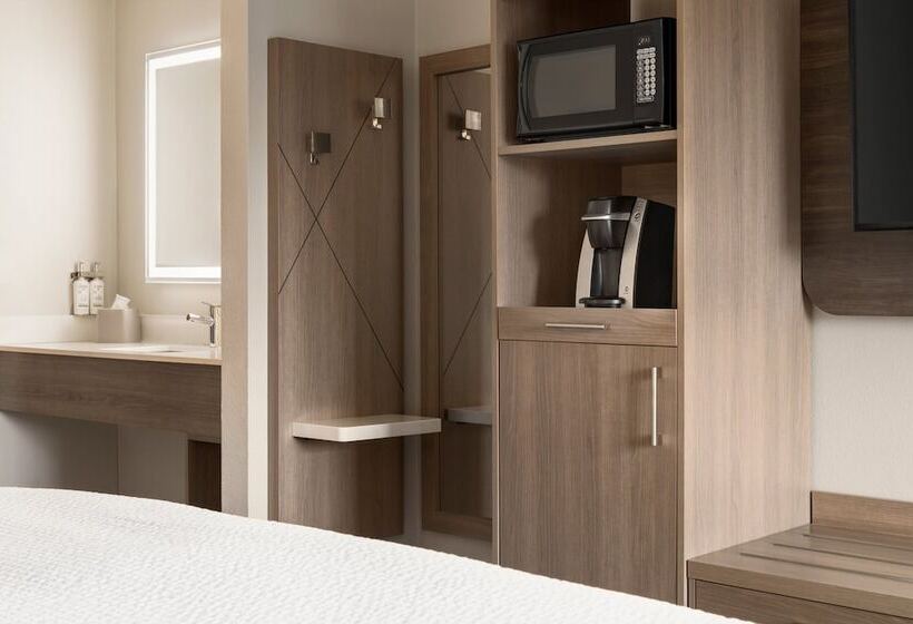 Номер Стандарт, Holiday Inn Express   Bowling Green, An Ihg