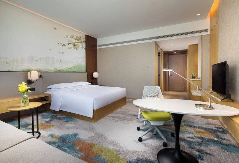 Habitació Estàndard Llit Matrimoni, Hilton Garden Inn Nujiang